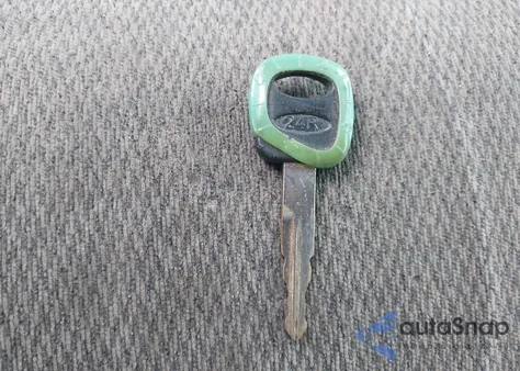 2001 Ford F-250 Lariat/Xl/Xlt from USA, damaged, VIN 3FTNX20L71MA26777